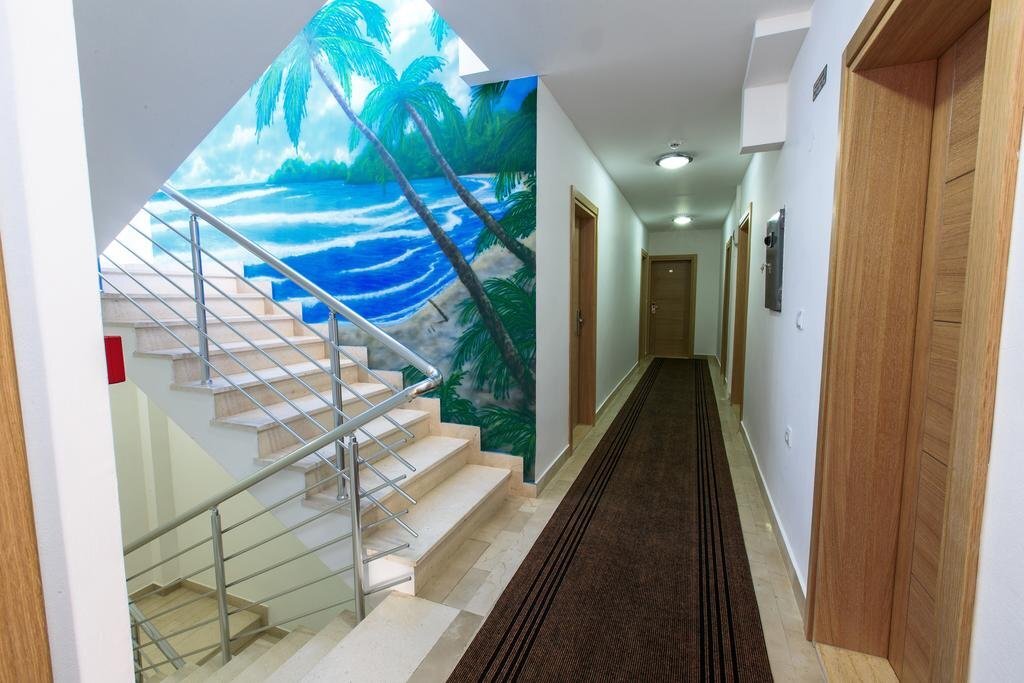 Сутоморе: Hotel Akapulco