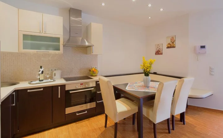 Бечичи: Montelux Apartments