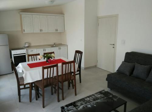 Бар: Apartments Stevanovic