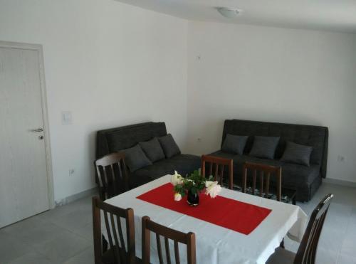 Бар: Apartments Stevanovic