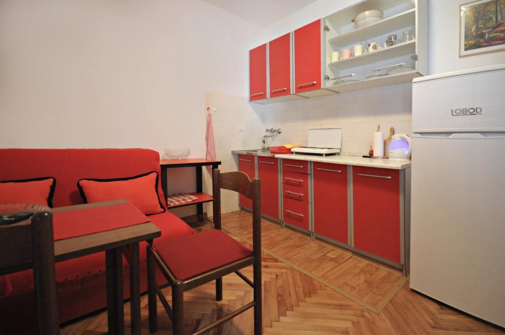 Будва: Apartments Nada