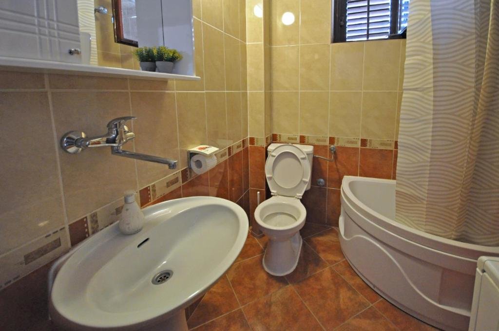 Будва: Apartments Nada