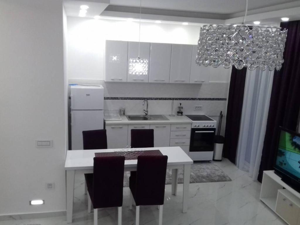 Ульцинь: Apartments Pepdjonovic