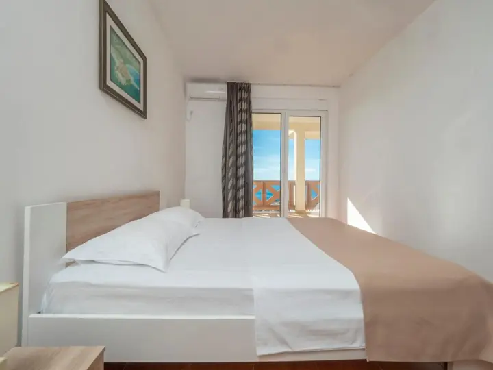 Бар: Berg Apartments