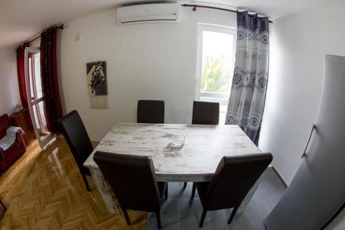 Будва: Aleksandar Apartment
