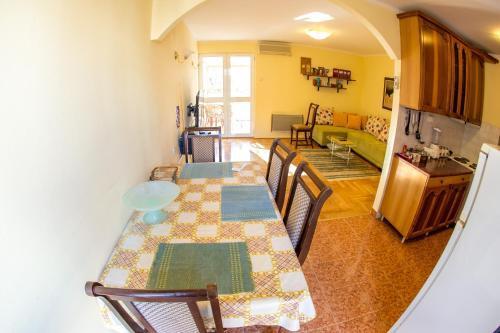 Будва: Aleksandar Apartment