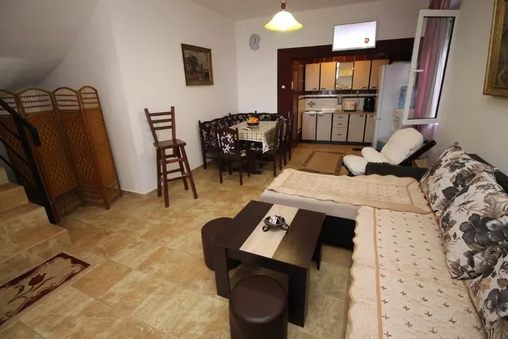 Будва: Apartments Mendule