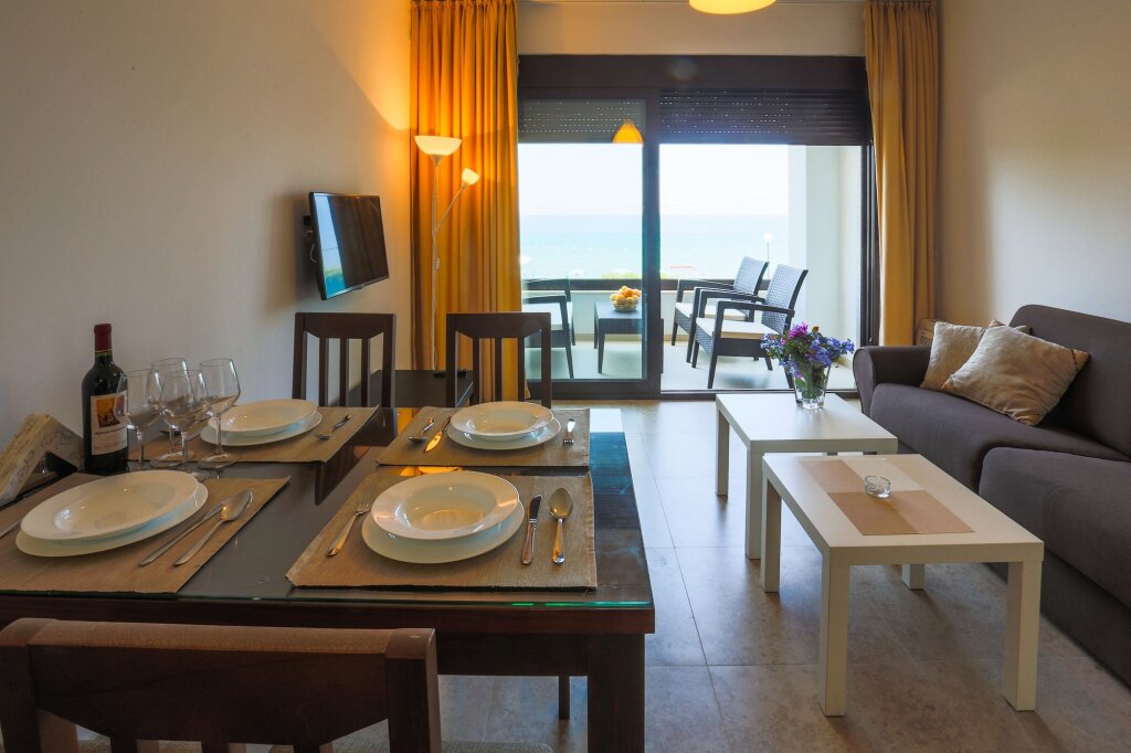 Бар: Apartments Kuce Lekovica snack bar- Bistro & Beach