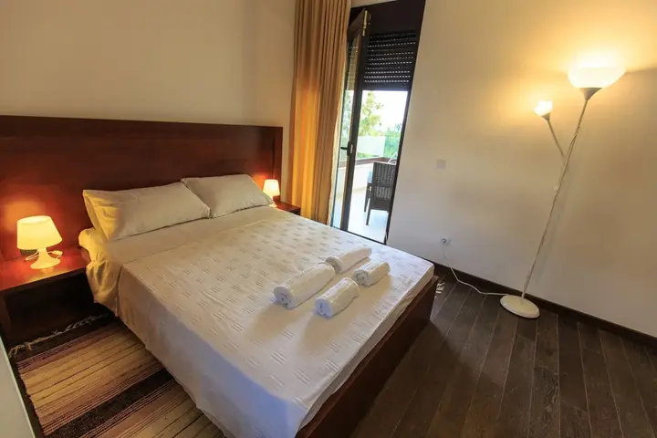 Бар: Apartments Kuce Lekovica snack bar- Bistro & Beach