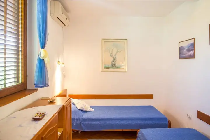 Будва: Apartment Azur