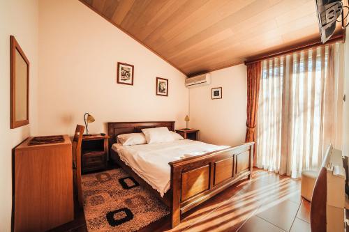 Будва: Guest house Šebelj