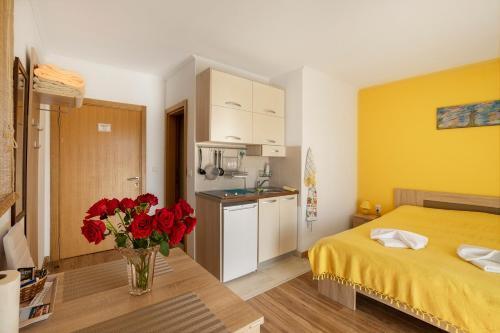 Тиват: Apartments Viktoria