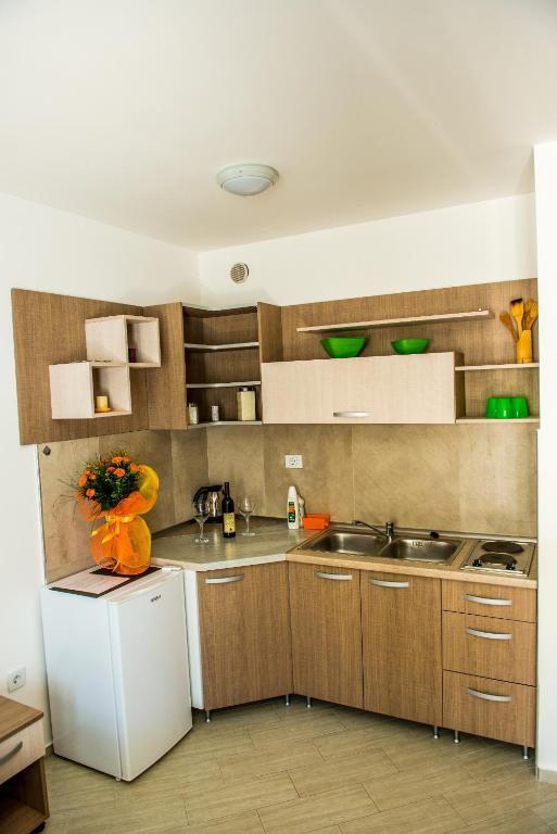 Будва: Apartmani Barović Bečići