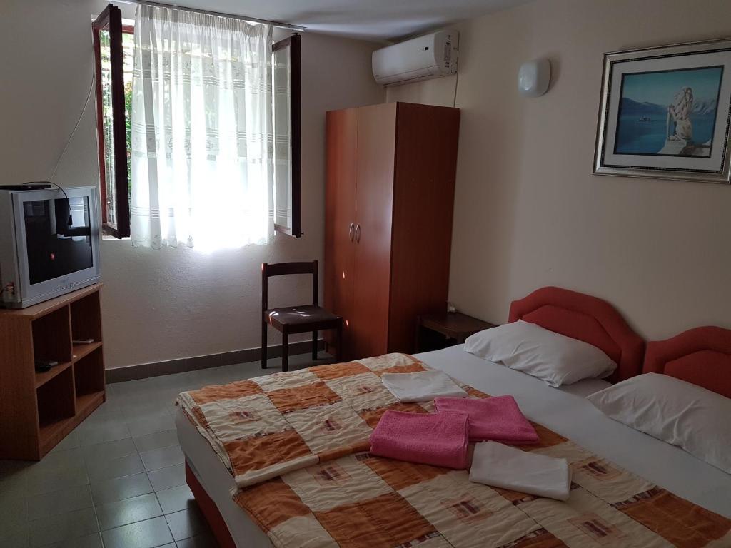 Петровац: Apartment Knezevic