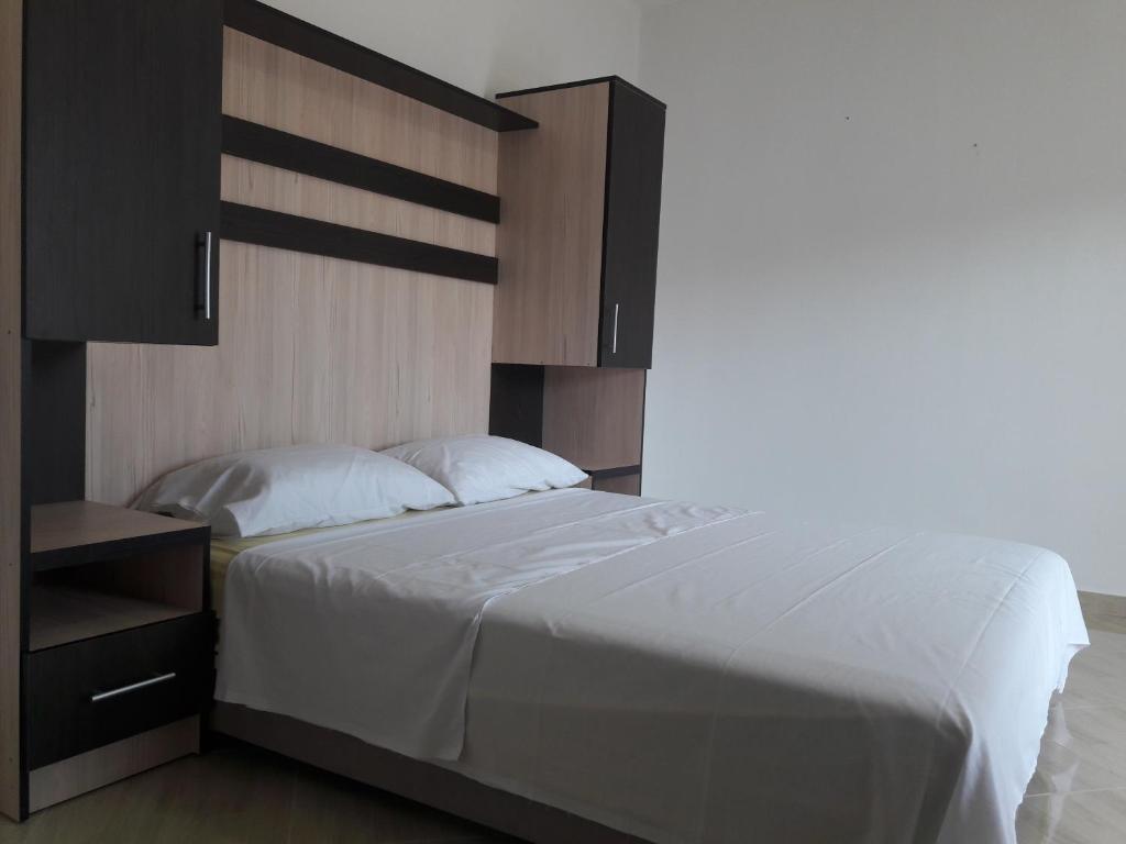 Ульцинь: Vukli Apartments