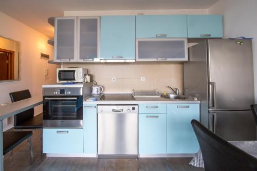 Будва: The Blue Apartments