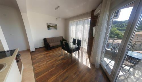 Будва: Kvin2 Apartments