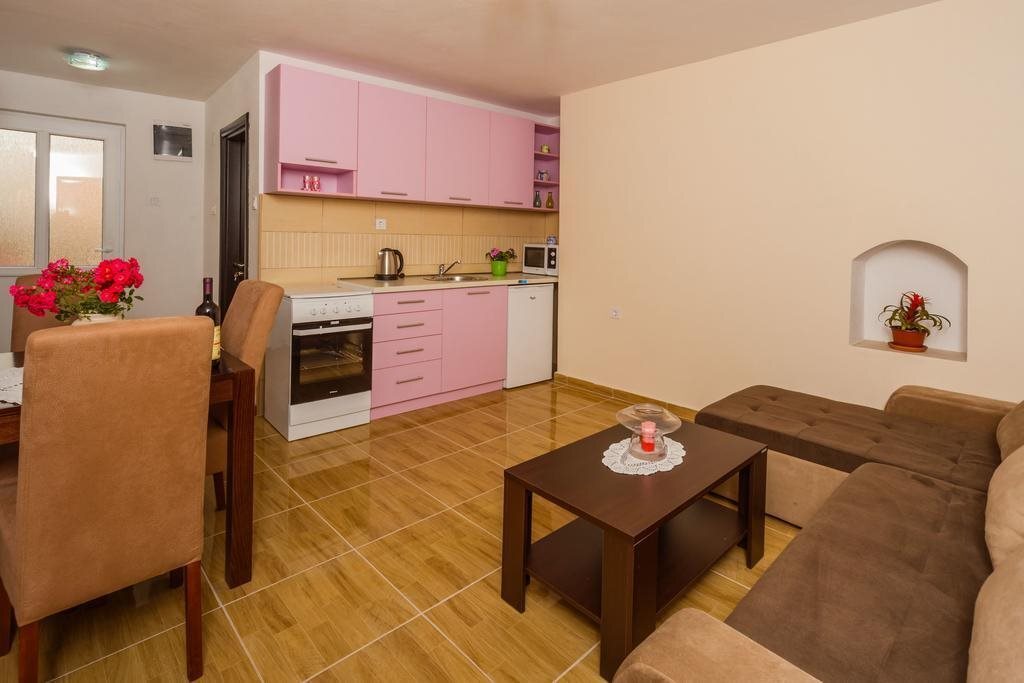 Котор: Paradise Bay Apartments