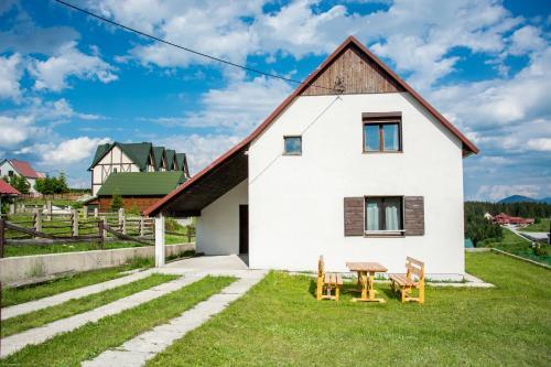 Жабляк: Zabljak Chalet Dacic