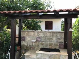 Сутоморе: Apartmani Tomovic
