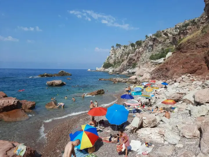 Сутоморе: Apartmani Tomovic
