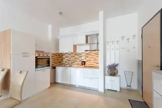 Будва: Apartments in Becici
