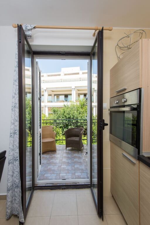 MTV Apartments Petrovac — фото 1