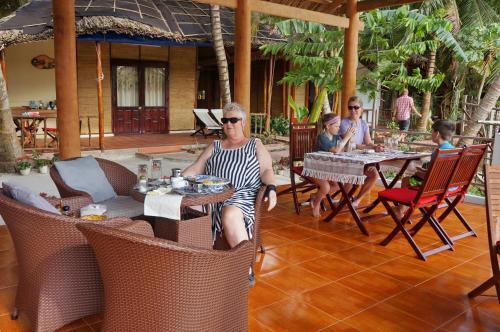Бенче: Coco Riverside Lodge