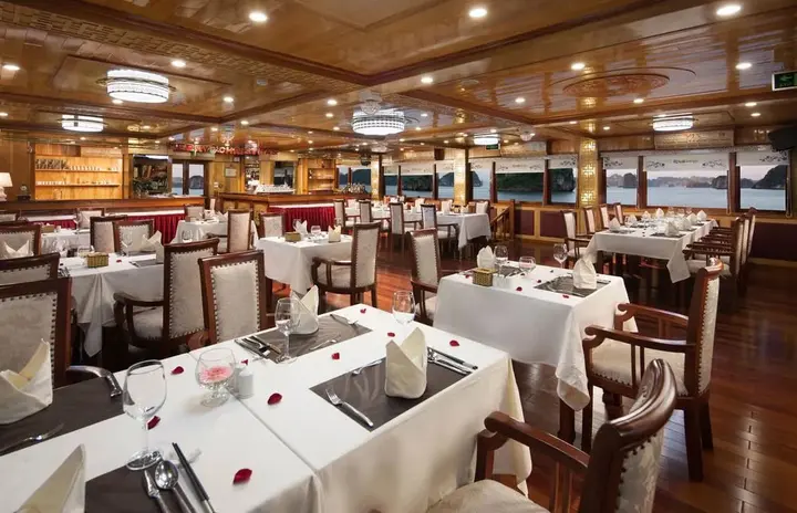 Халонг: Royal Wings Cruise