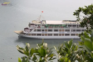 Халонг: Royal Wings Cruise