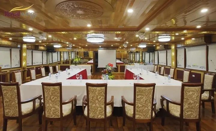 Халонг: Royal Wings Cruise