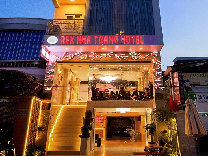 Нячанг: Rex Hotel and Apartment