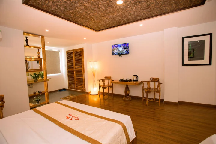 Нячанг: Rex Hotel and Apartment