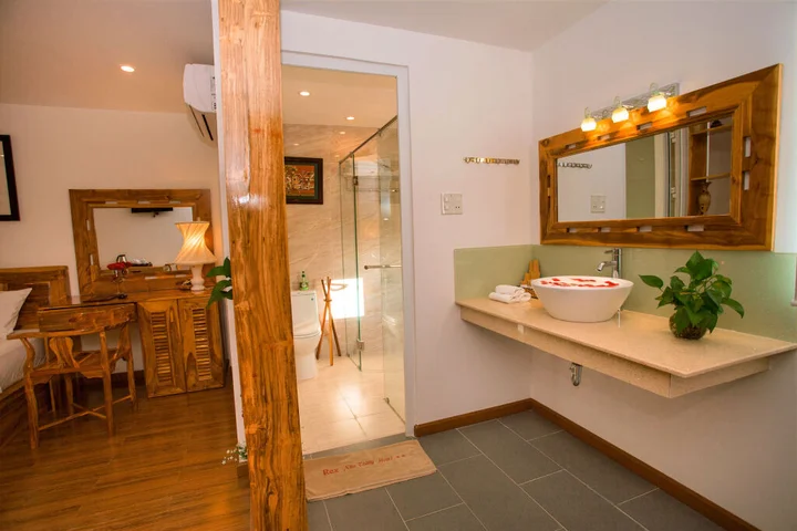 Нячанг: Rex Hotel and Apartment