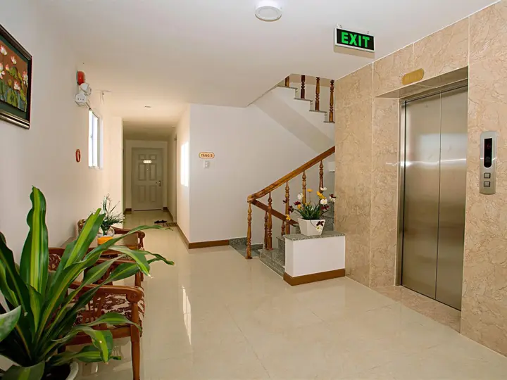 Нячанг: Rex Hotel and Apartment