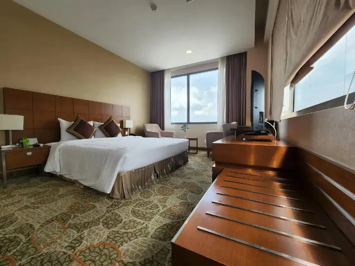 Биен-Хоа: Aurora Hotel Plaza