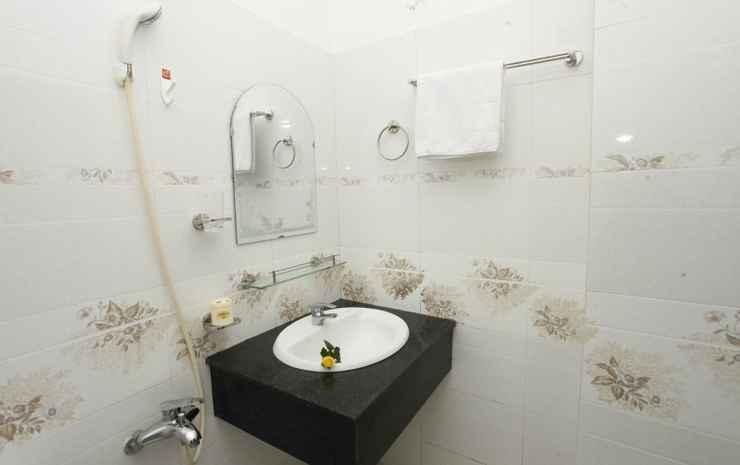 Далат: An Thuy Hotel