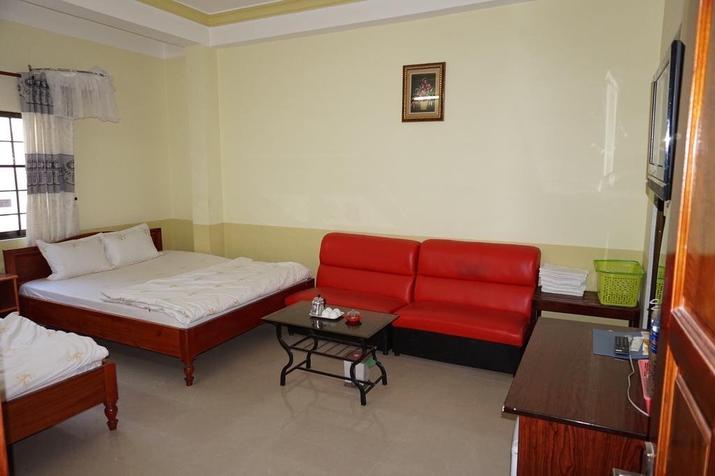 Далат: An Thuy Hotel