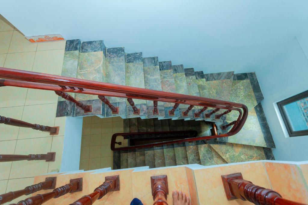 Фонг Ня: Mountain View Hotel
