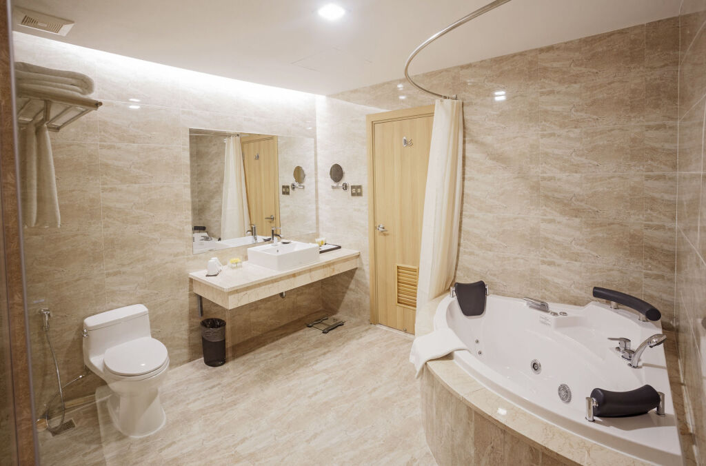 Muong Thanh Luxury Nha Trang Hotel — фото 3