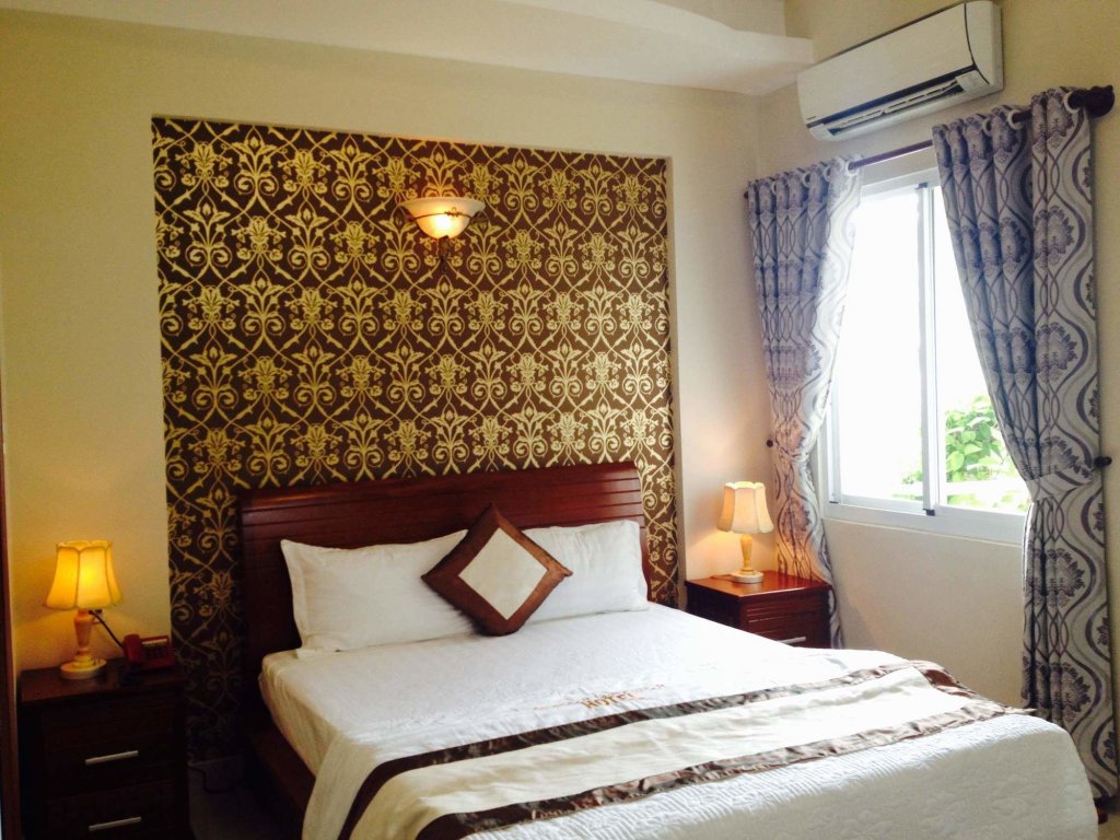 Вунгтау: Queen Garden Hotel