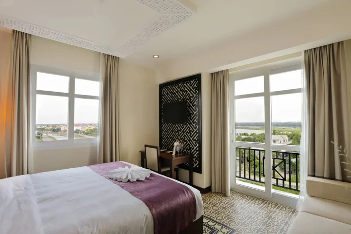 Хойан: Royal Riverside Hoi An Hotel