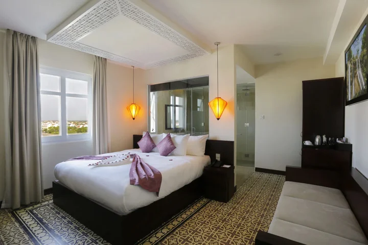Хойан: Royal Riverside Hoi An Hotel