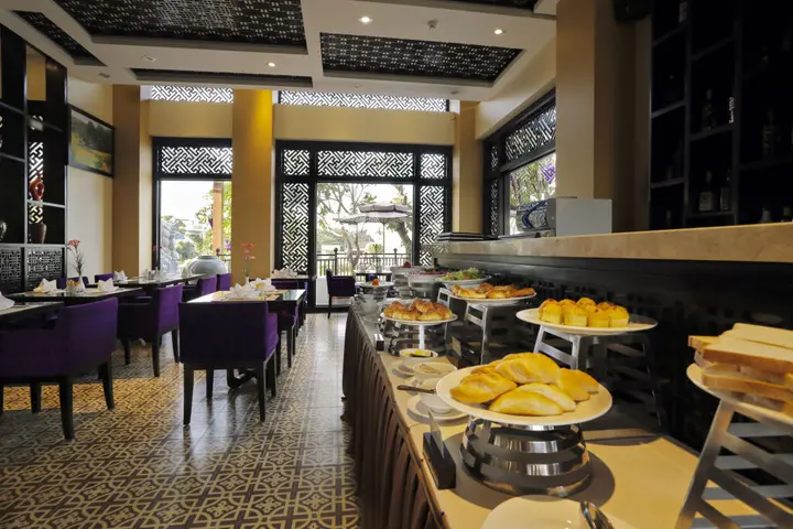 Хойан: Royal Riverside Hoi An Hotel