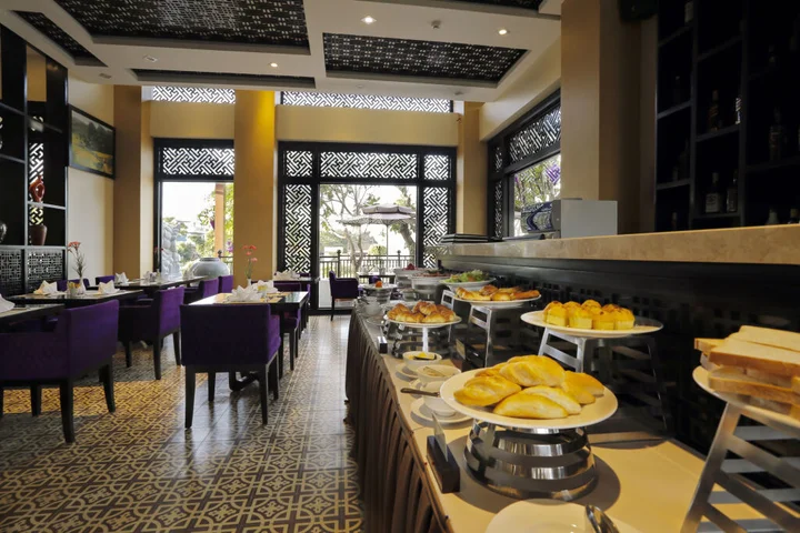 Хойан: Royal Riverside Hoi An Hotel