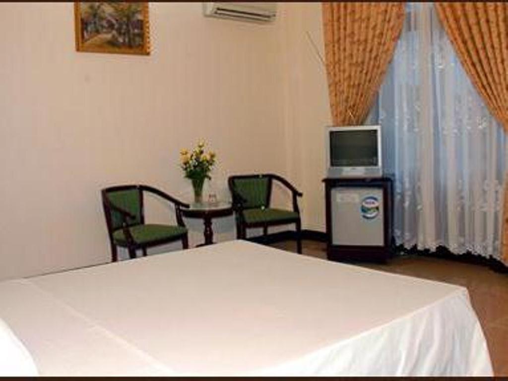 Хюэ: Thai Y Hotel