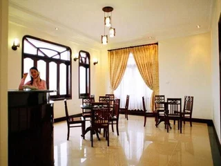 Хюэ: Thai Y Hotel
