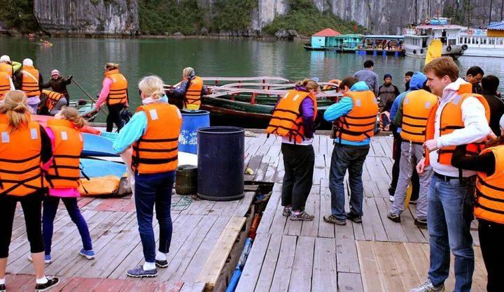 Халонг: Kim Dung Ha Long