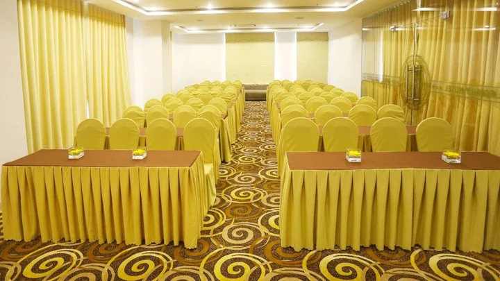 Дананг: Royal Family Hotel Da Nang