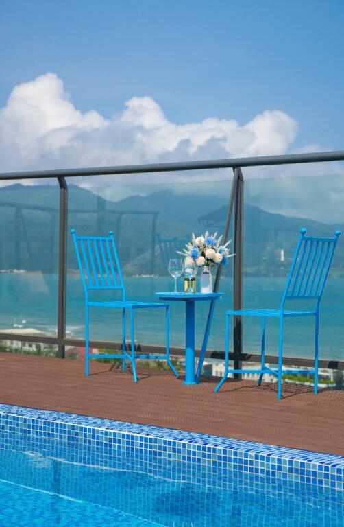 Дананг: Royal Family Hotel Da Nang